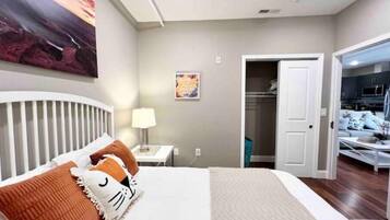 1 bedroom, desk, soundproofing, iron/ironing board