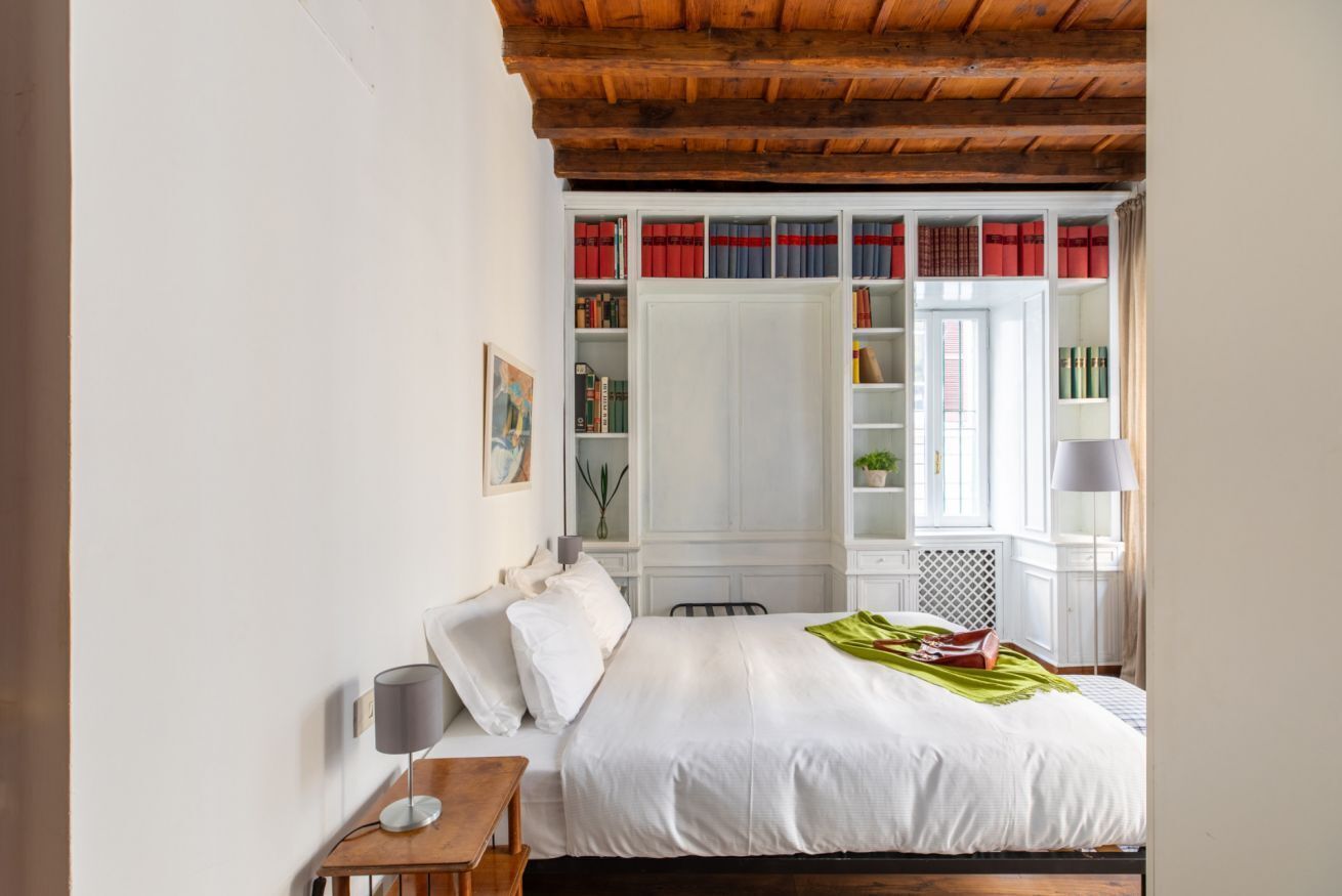 2 多间卧室、WiFi、床单