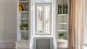 Interior - iFlat | Classic And Contemporary Home (Roma)