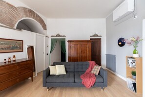 Living area - iFlat | Cozy Studio in Monti (Roma)