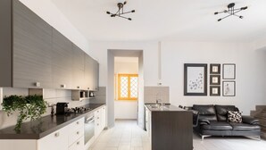 Private kitchen - iFlat | Monti Elegant Apartment with Terrace (Roma)