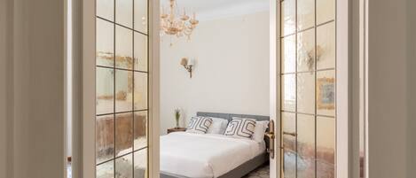 2 室のベッドルーム、WiFi、ベッドシーツ