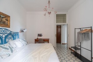 Unclassified image, 5 of 33, button - iFlat | Barberini's Dream (Roma)
