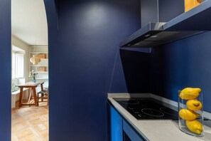 Fridge, oven, stovetop, dishwasher - iFlat | Lovely in Campo de' Fiori - Generale (Roma)