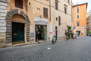 Exterior - iFlat | Lovely in Campo de' Fiori - Generale (Roma)