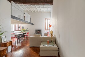Living area - iFlat | The Tiber Gem (Roma)