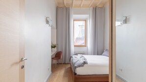 Unclassified image, 4 of 30, button - iFlat | Navona White and Stylish Apartment (Roma)