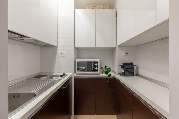 Private kitchen - iFlat | Via del Corso Elegant Apartment (Roma)