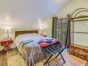 1 bedroom, iron/ironing board, travel crib, free WiFi