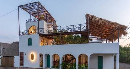 Mangomiel is a boho-chic property in the heart of El Paredon