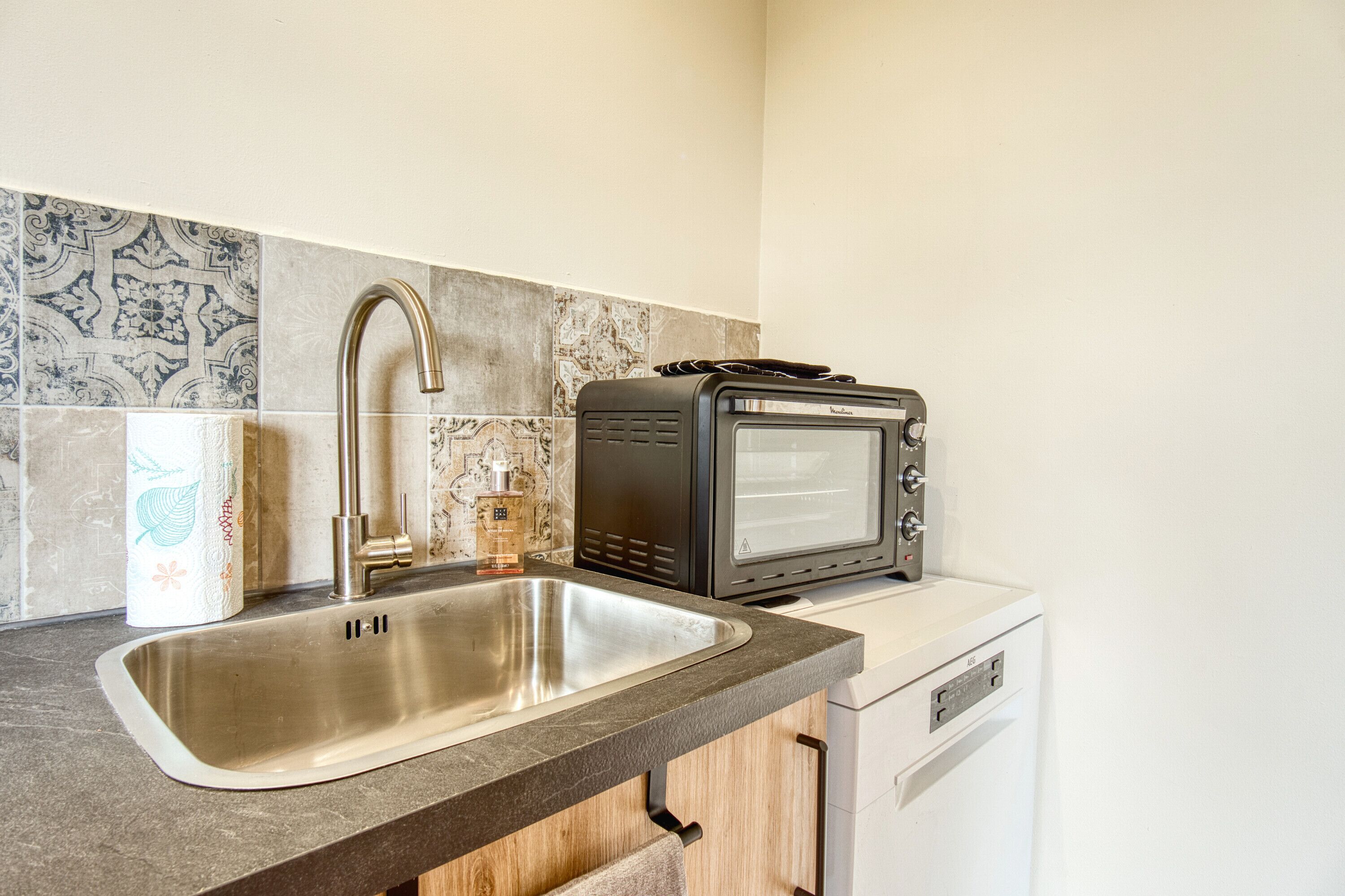 冰箱、烤箱、炉灶、洗碗机