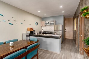 Superior Apartment | Dining room