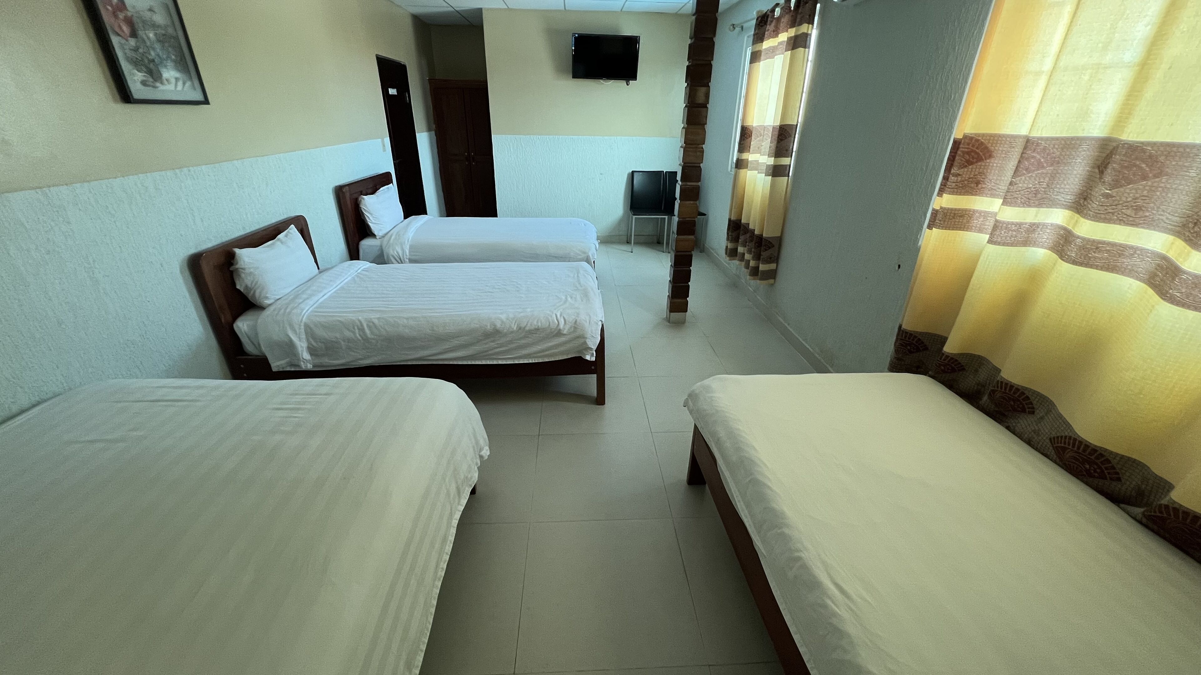 客房 | 熨斗/熨板、免费 WiFi、床单