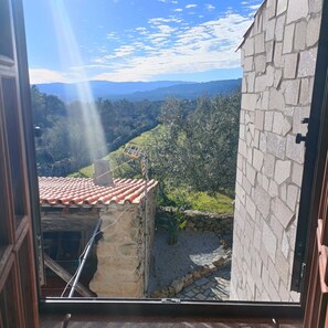 Interior - Quinta das Amendoeiras Situada na Aldeia Histórica de Marialva, a 7 Km da Mêda (Meda)