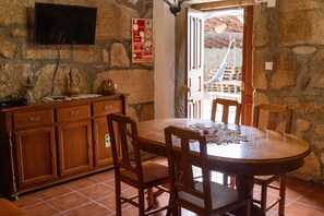 تناول الطعام