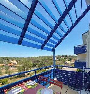 Outdoor dining - 01426 _ Apartment 4 people, residence with pool, Lacanau Ocean (LACANAU OCEAN)