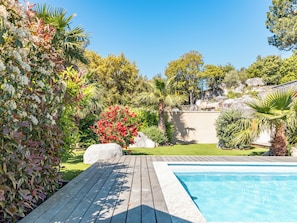 A heated pool - Villa Galice Macchia Di Lecci (lecci)
