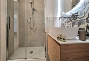 Dusche, Bidet
