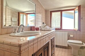 Dusche, Bidet