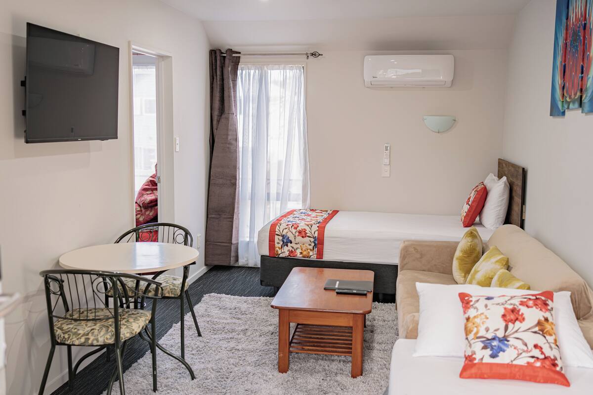 1 bedroom, individually furnished, desk, iron/ironing board