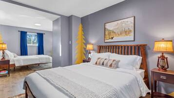 3 bedrooms, desk, iron/ironing board, WiFi