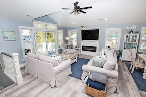 TV, fireplace, books - Soundside, Private Pool, Hot Tub, Comm Amenities! 580, A Wave From it All (Corolla)