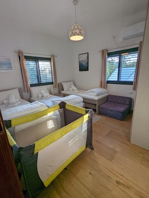 Villa | 3 bedrooms, cots/infant beds, free WiFi - Villa BaGalil 3BR Retreat by Sea N' Rent (Yavne'el)
