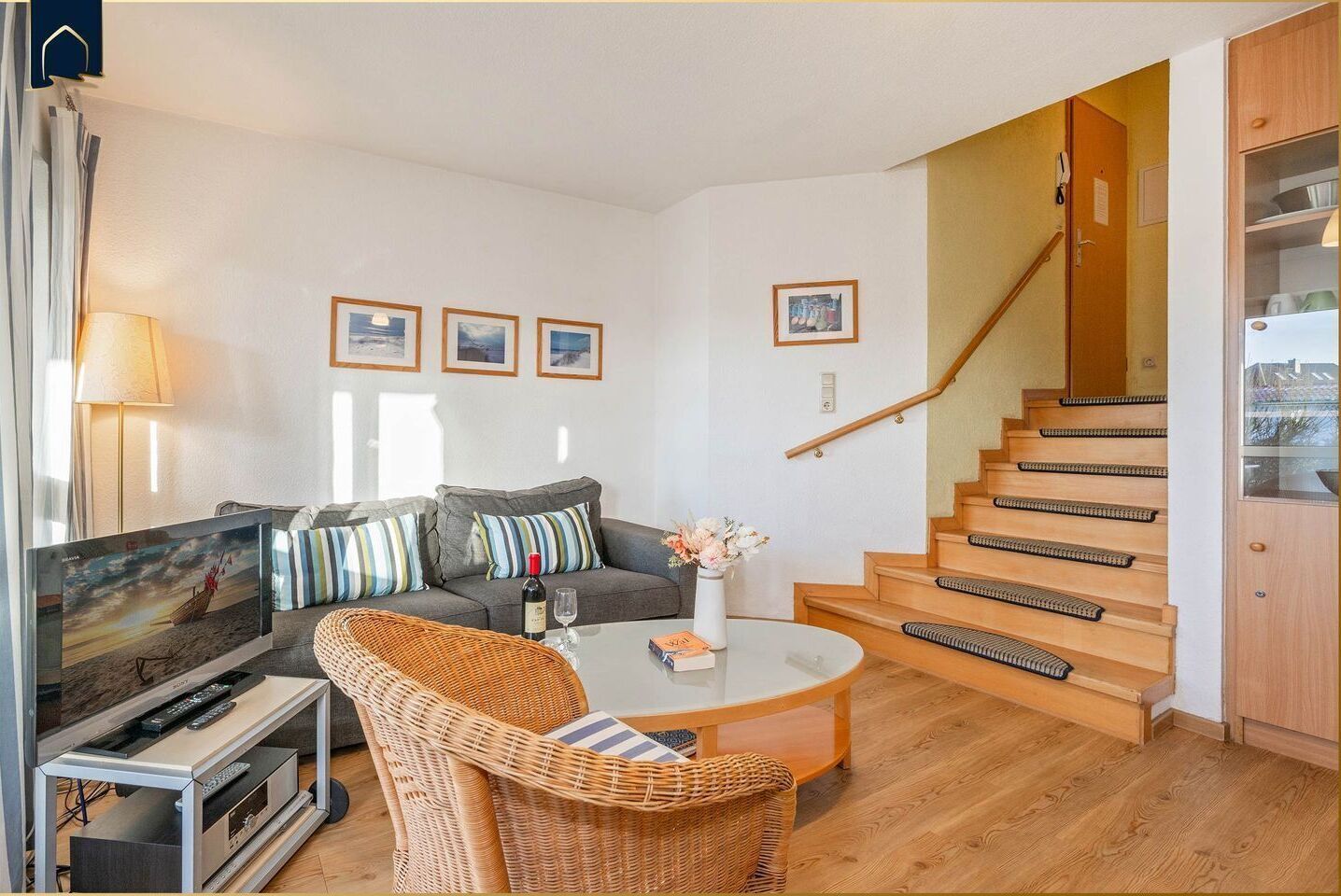 TV, DVD-spiller og stereoanlegg