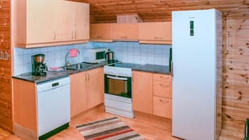 Refrigerador, horno, placa de cocina, lavavajillas