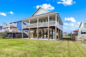 Exterior - Sea La Vie - A Stunning Beach Retreat! (Jamaica Beach)