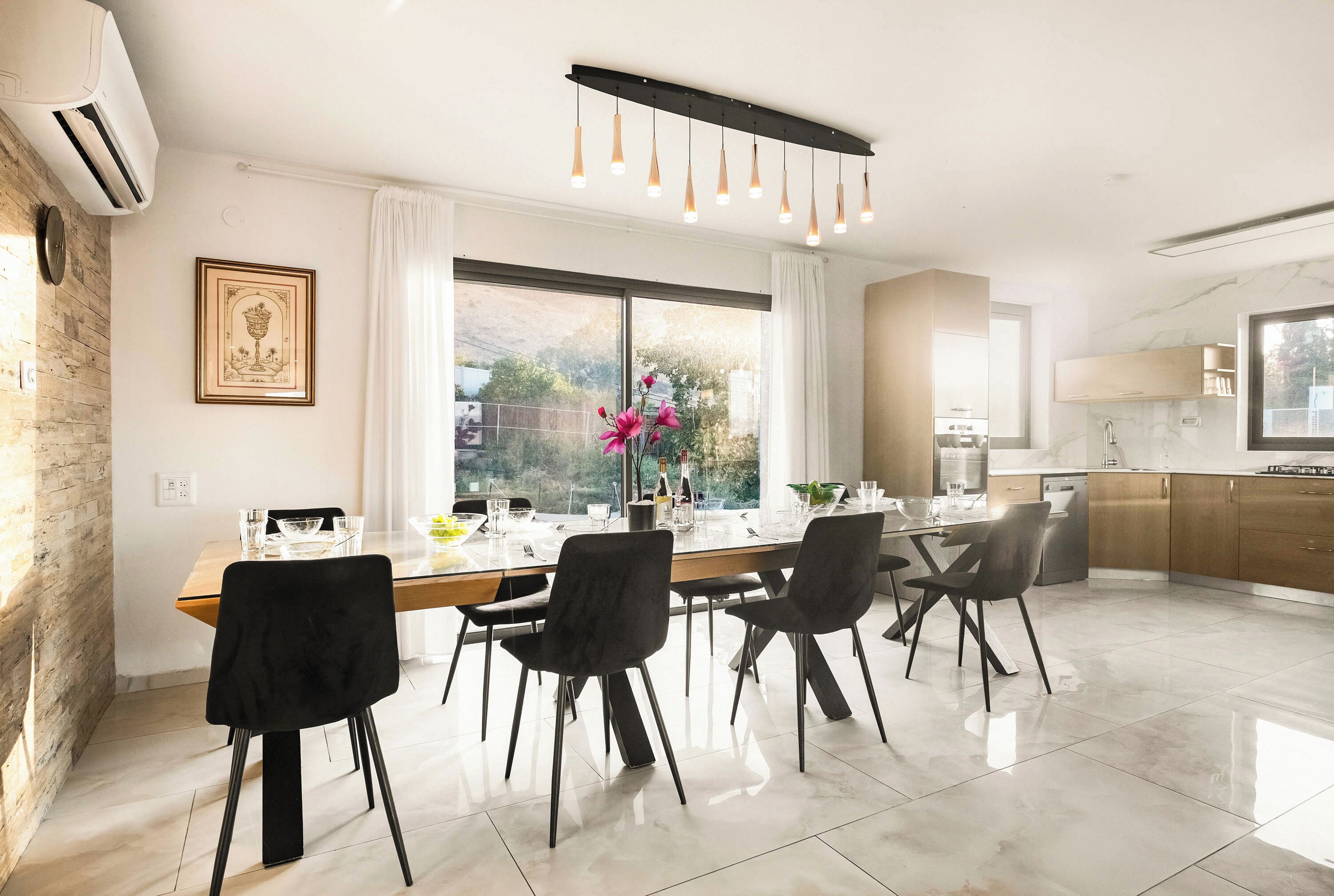 Villa | In-room dining