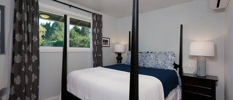 2 quartos, ferros/tábuas de passar roupa, Wi-Fi, roupa de cama