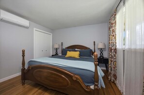 2 bedrooms, iron/ironing board, WiFi, bed sheets - Belle of the Ball! Biking, Wineries, Westside Hood River! (Hood River)