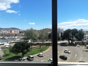 Interior - 2201 - PORT CANIGO BLOC-II 401, NEAR TO A NATURAL PARK FOR HIKING, MOUNTAIN BIKING OR WINDSURFING. GREAT LANDSCAPED AREA. (ROSES)