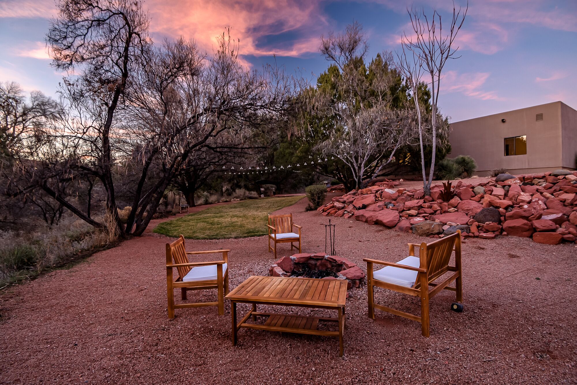 Sedona Birdsong- 3 Bedroom in the Village w/ Red Rock Views + Sleeps 6!