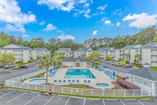 Piscina a l'aire lliure