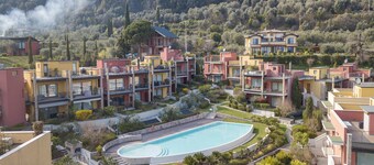 La Casa di Gioia - shared pool & view, Toscolano Maderno, Italy