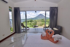 1 bedroom, WiFi, bed sheets - Headline (El Castillo)