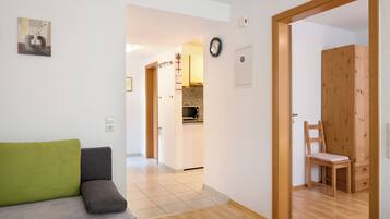 Fernseher, Stereoanlage