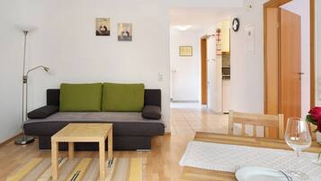 Fernseher, Stereoanlage