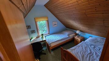 2 chambres, fer et planche Ă repasser, Wi-Fi gratuit, draps fournis