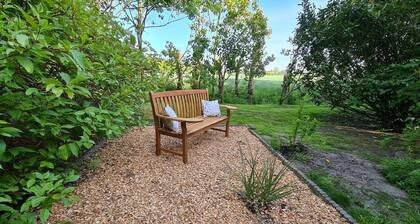Holiday Home "Lübs" with Private Garden & Wi-Fi