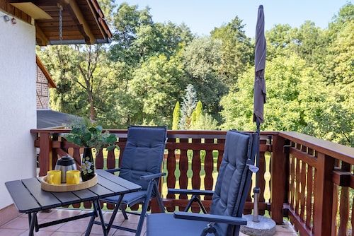 Ferienwohnung "Kleinbreitenbach" mit Balkon und WLAN