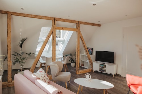 Apartment 'Ferienwohnung Wunderbar' with Mountain View, Private Terrace and Wi-Fi