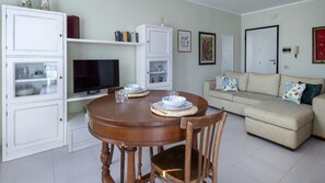 Apartment - S Areu in Alghero With 2 Bedrooms and 1 Bathrooms (Alghero)