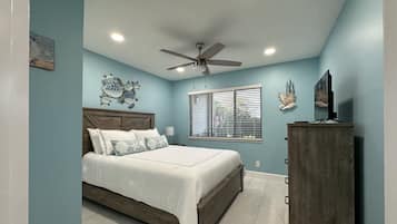 2 bedrooms, iron/ironing board, WiFi, bed sheets