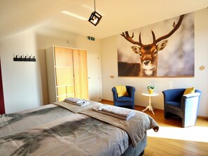 5 bedrooms, internet