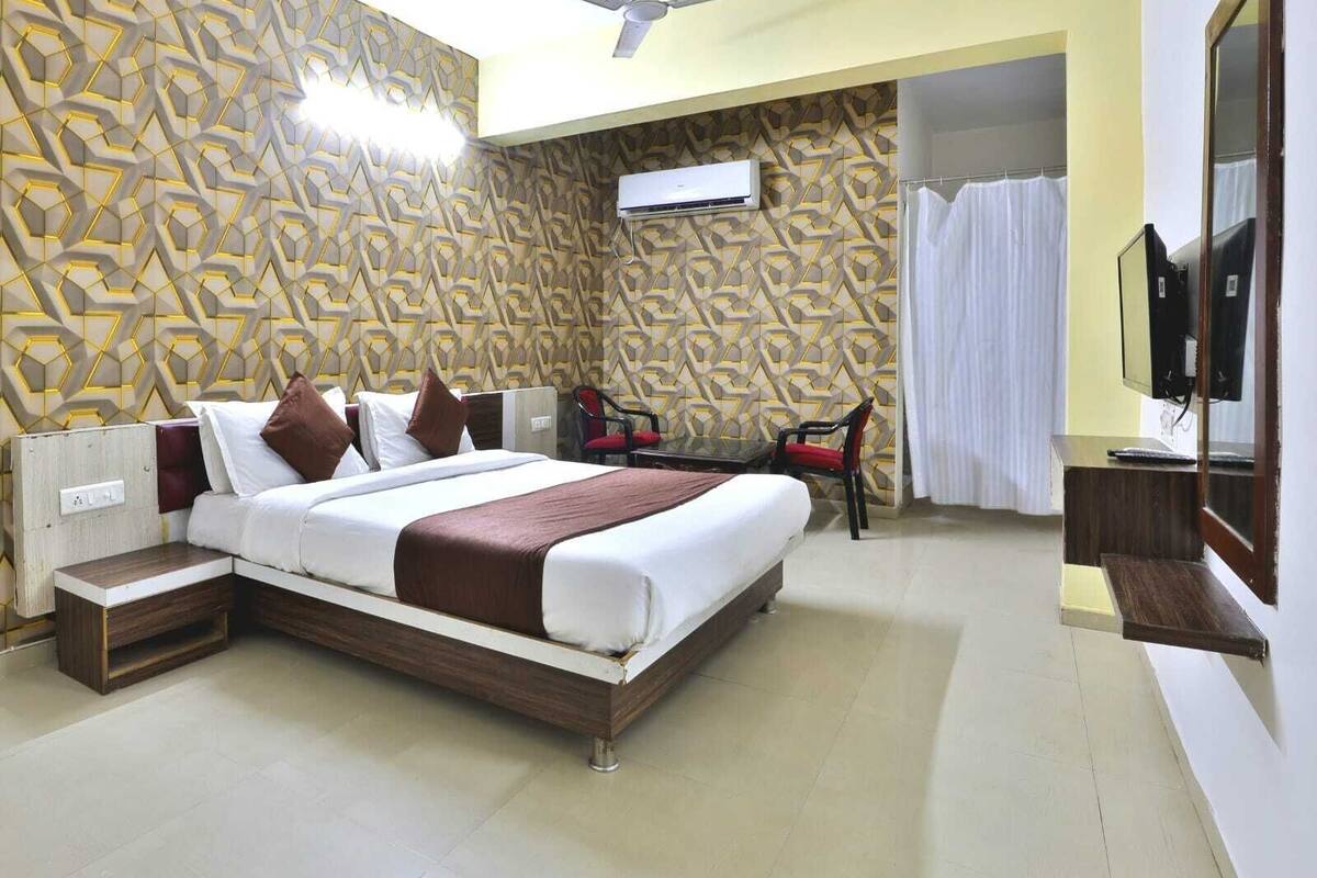 Deluxe Room | 1 bedroom, free WiFi