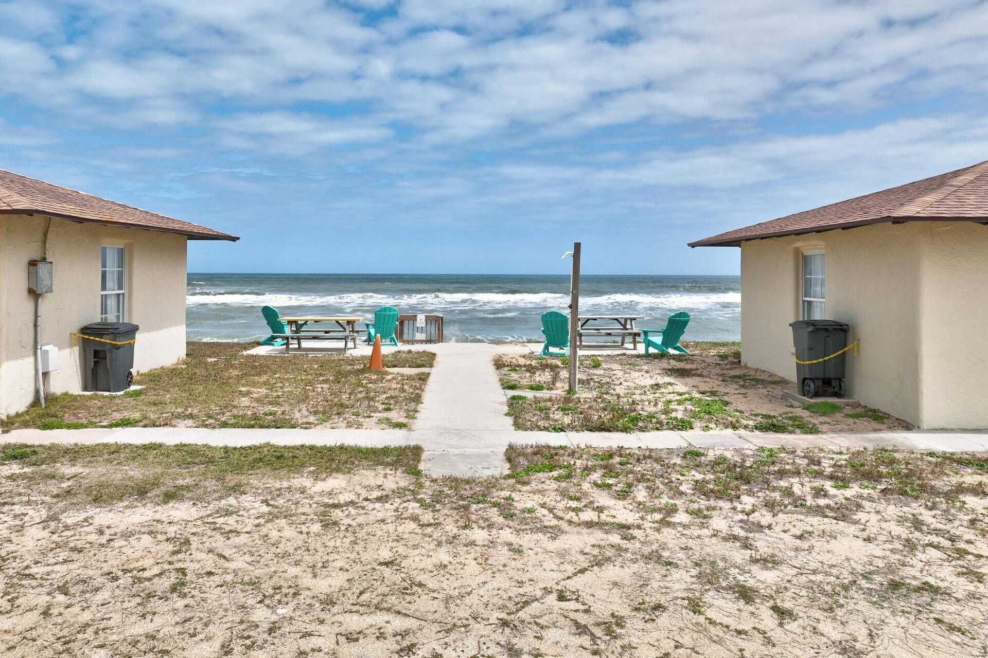 Plage, kayak, navigation en bateau à moteur, pêche sur place