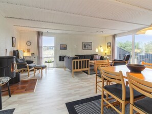 Tv och eldstad